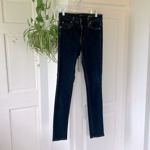 Fidelity Belvedere High Rise Ultra Slim 26